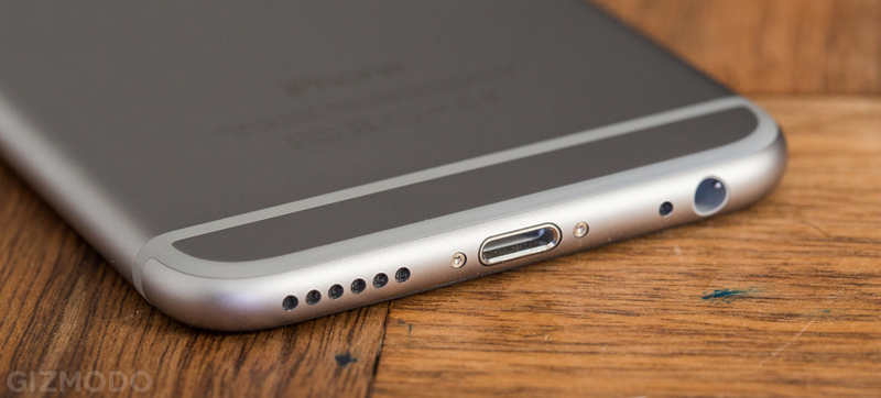 Illustration for article titled BendGate, bulos online y fallos de seguridad, lo mejor de la semana